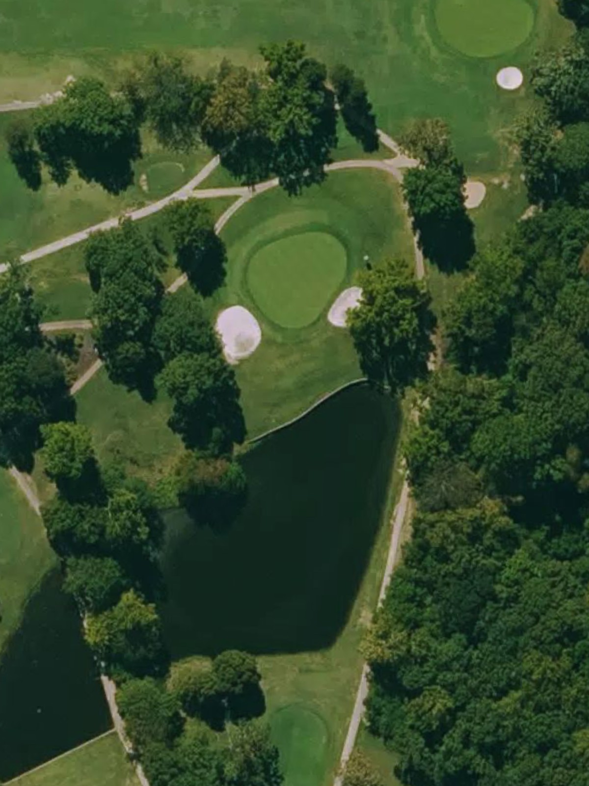 Hole 15 satellite
