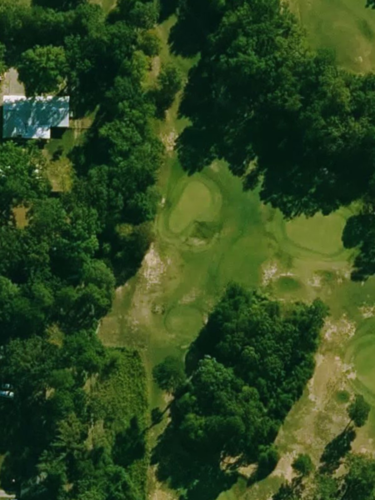 Hole 7 satellite
