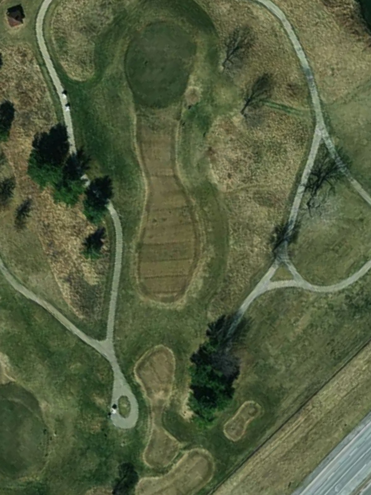 Hole 7 satellite