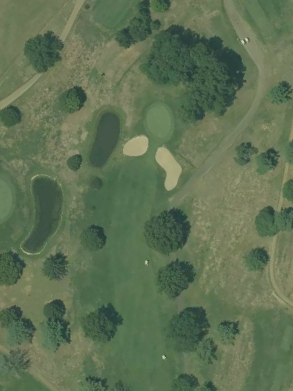 Hole 5 satellite