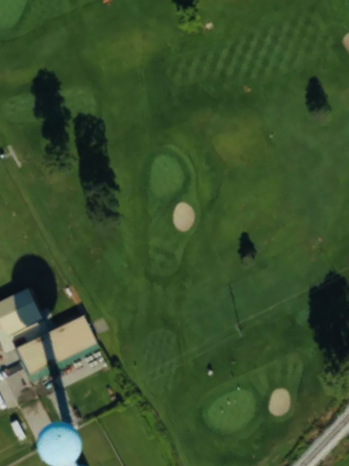 Hole 7 satellite