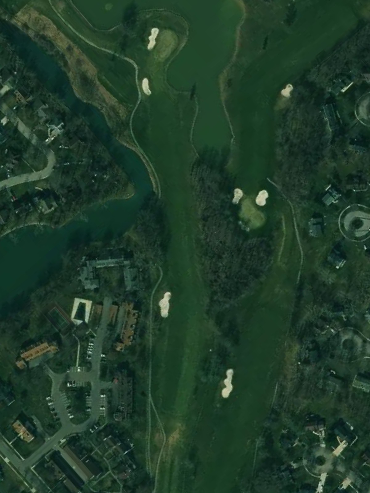 Hole 5 satellite