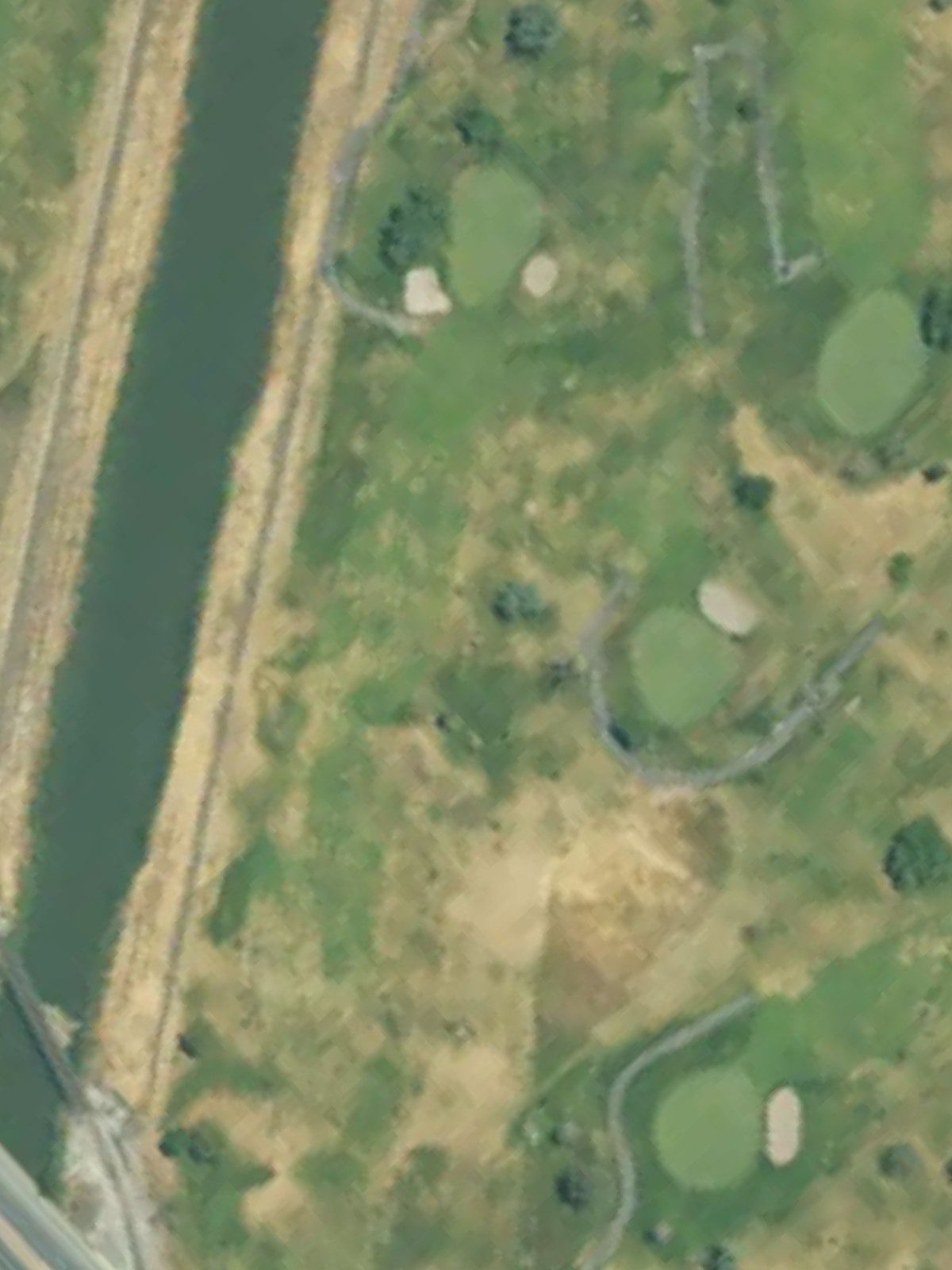 Hole 5 satellite