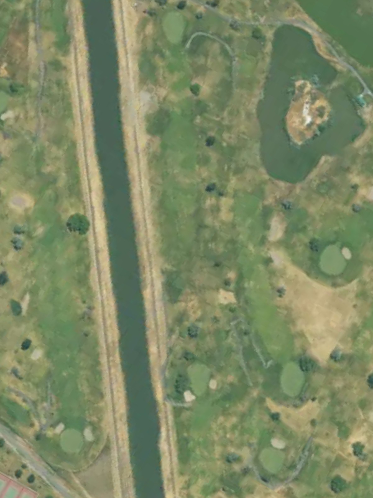 Hole 6 satellite