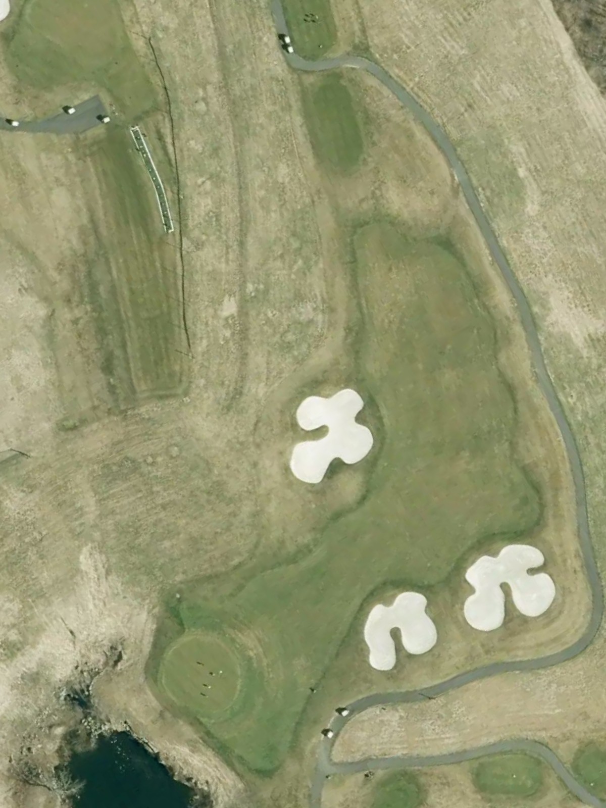 Hole 7 satellite