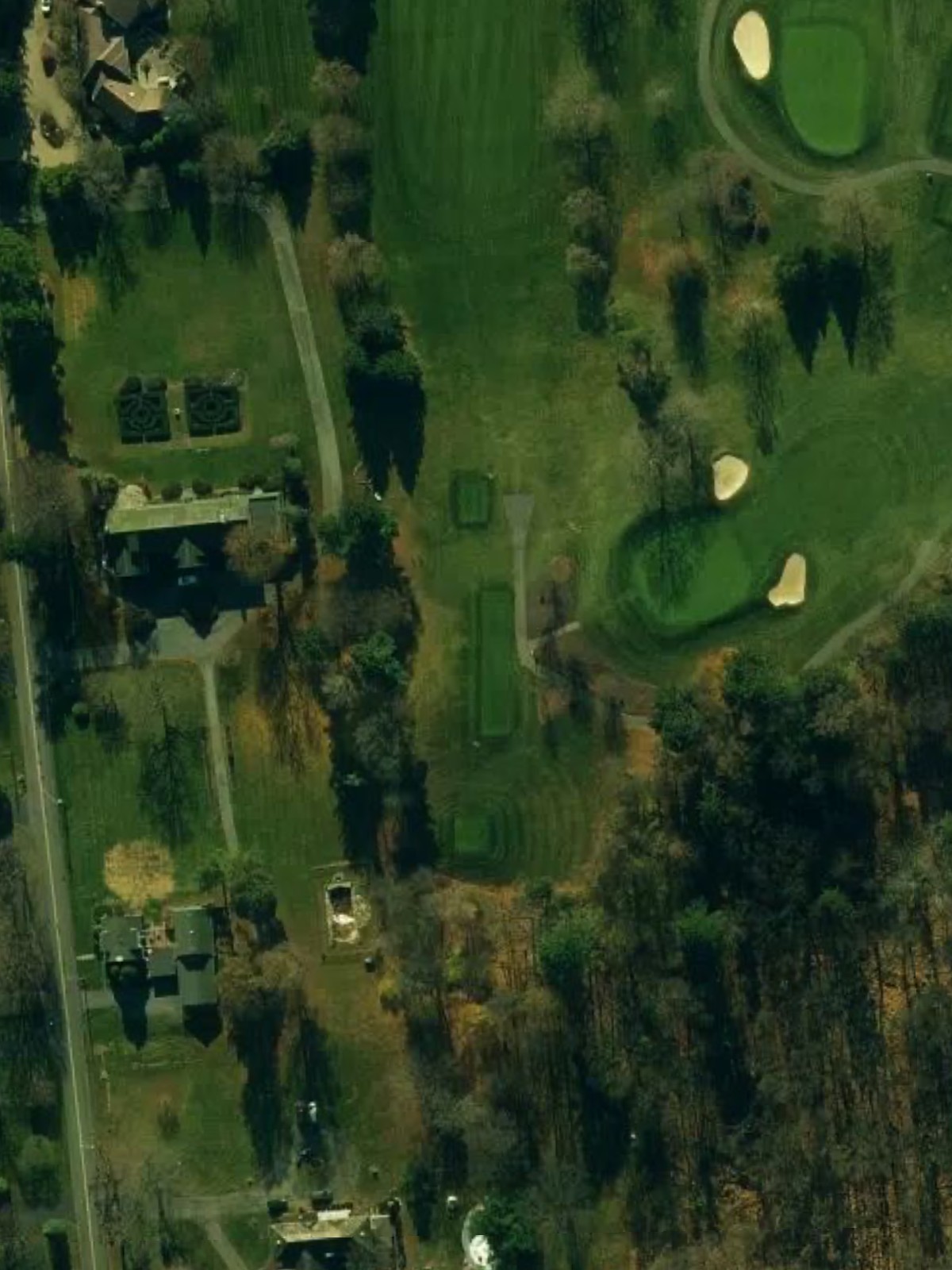 Hole 5 satellite