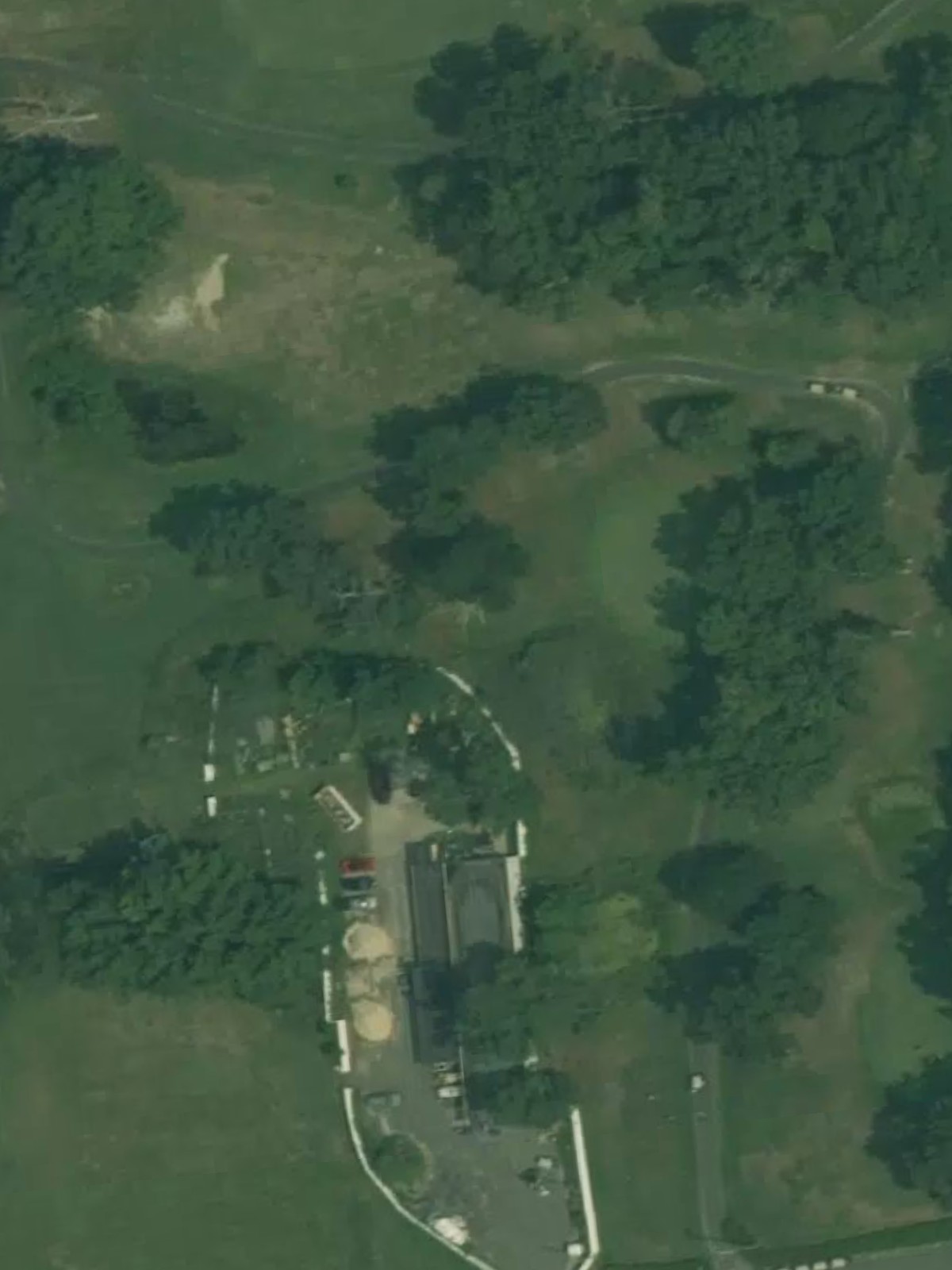 Hole 4 satellite