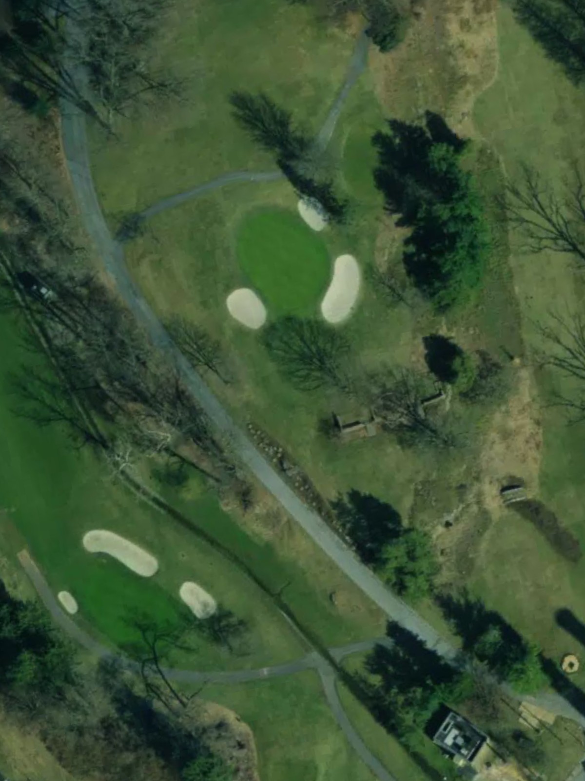 Hole 5 satellite
