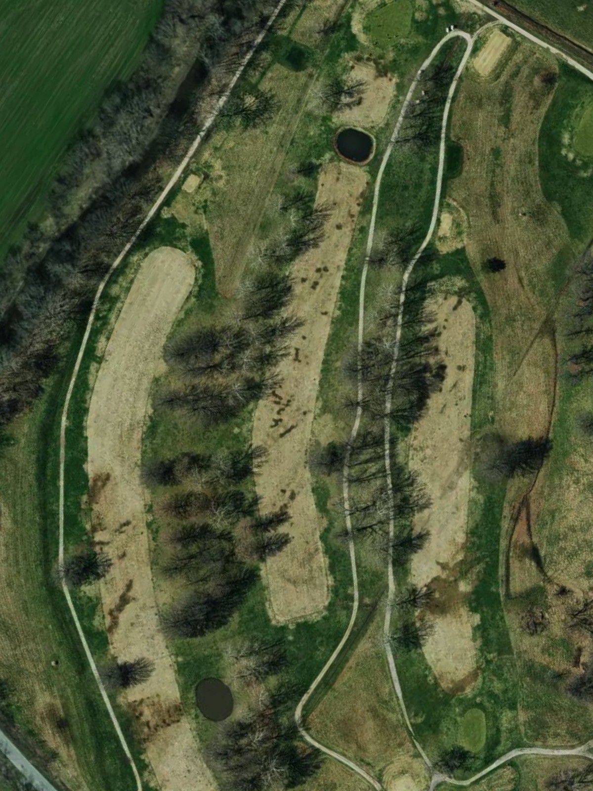Hole 7 satellite