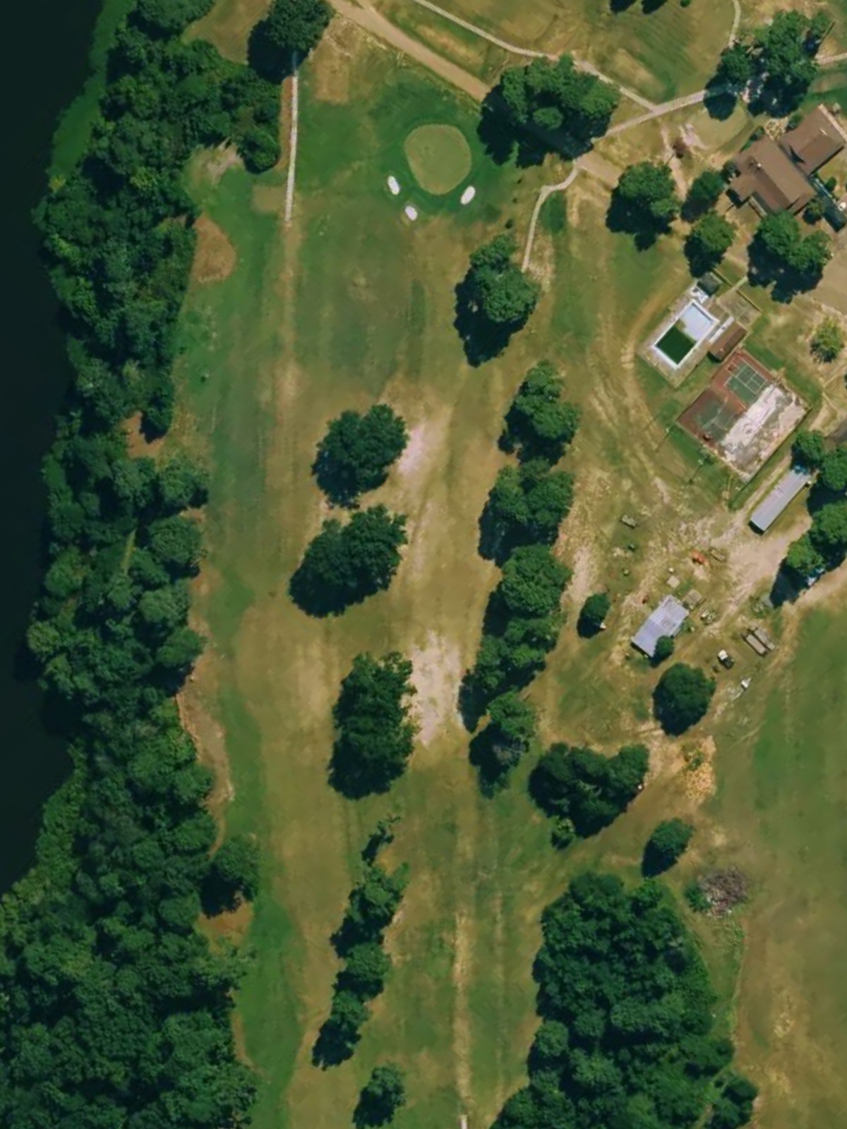 Hole 9 satellite