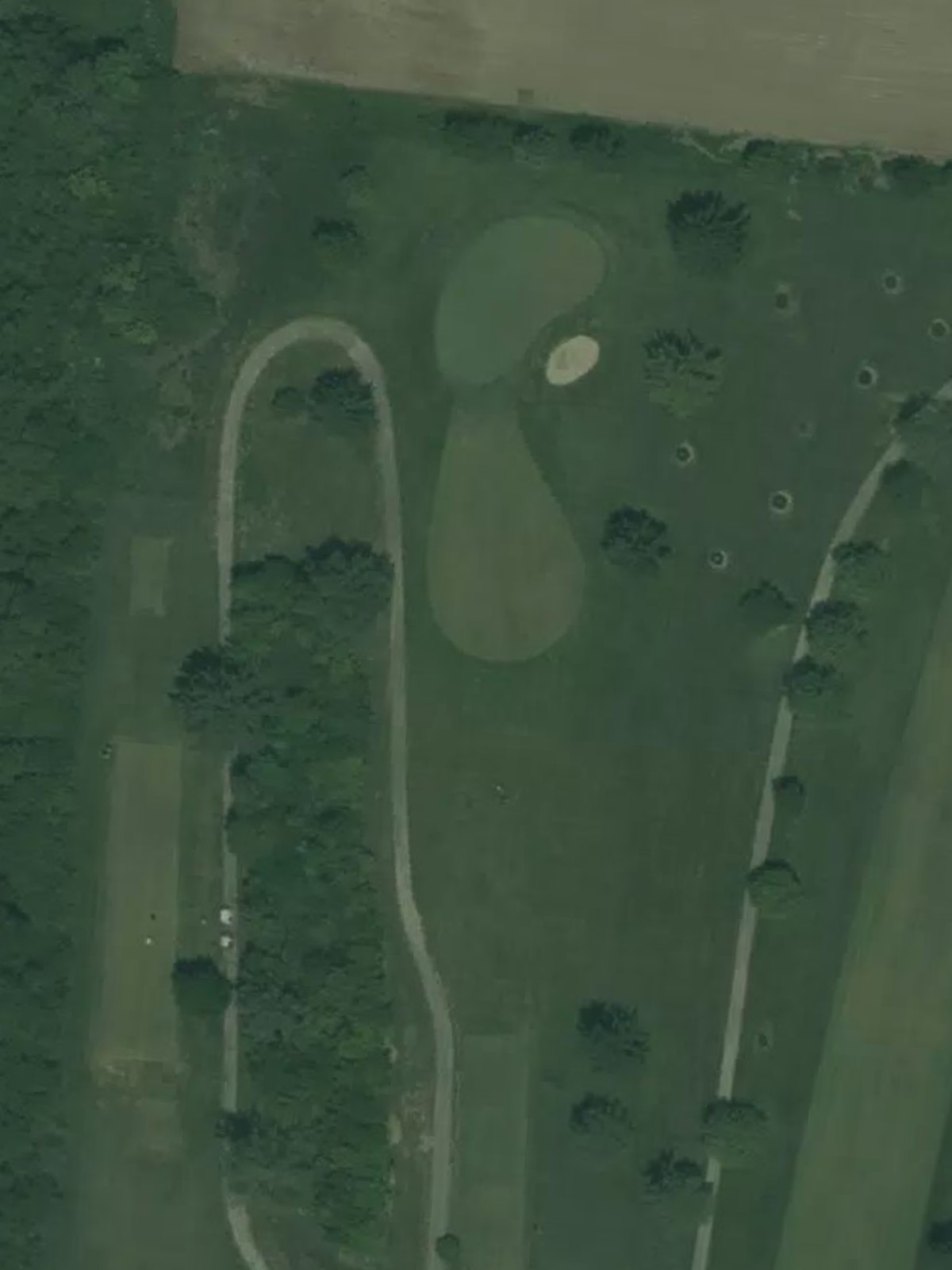 Hole 7 satellite