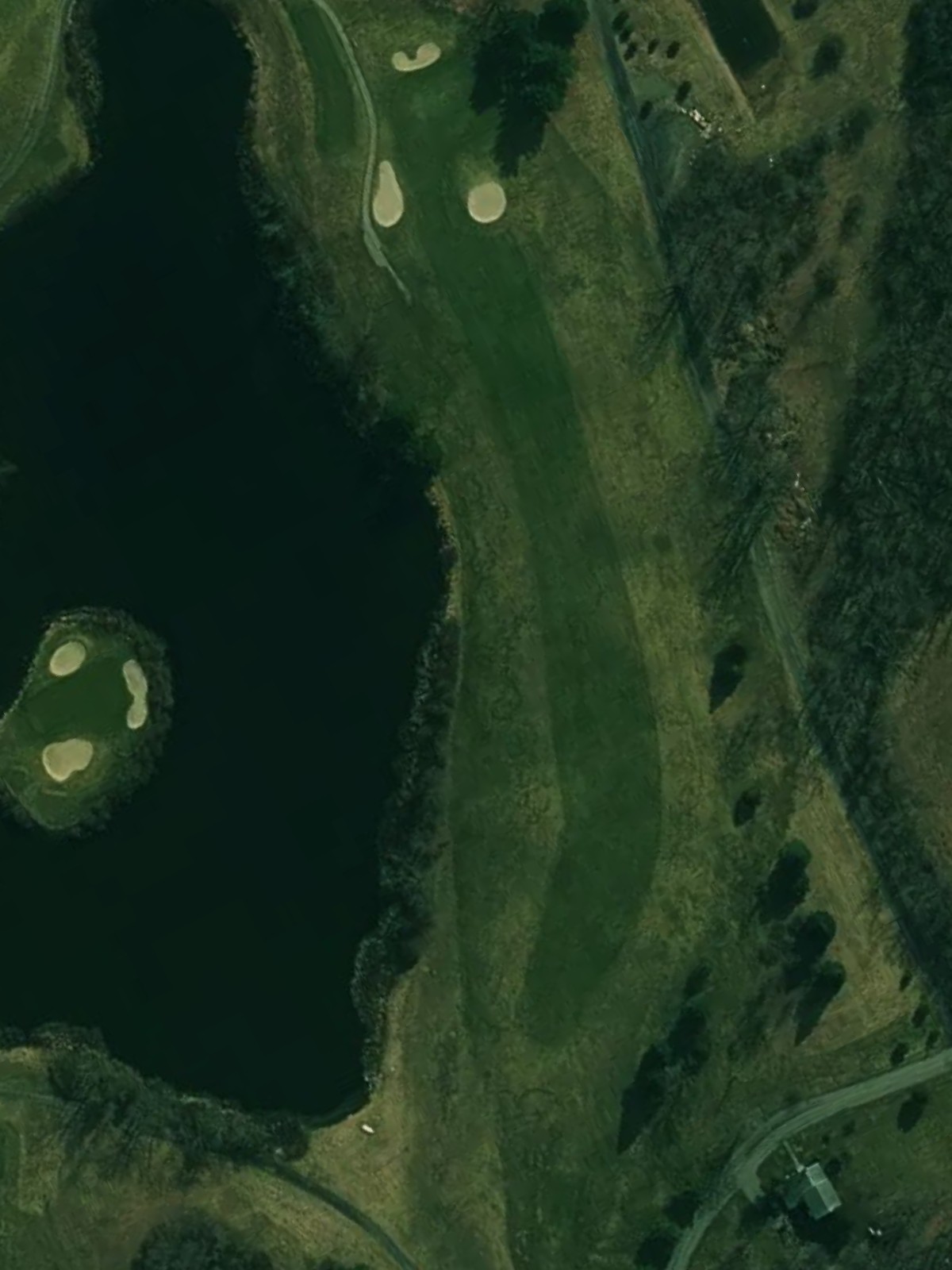 Hole 7 satellite