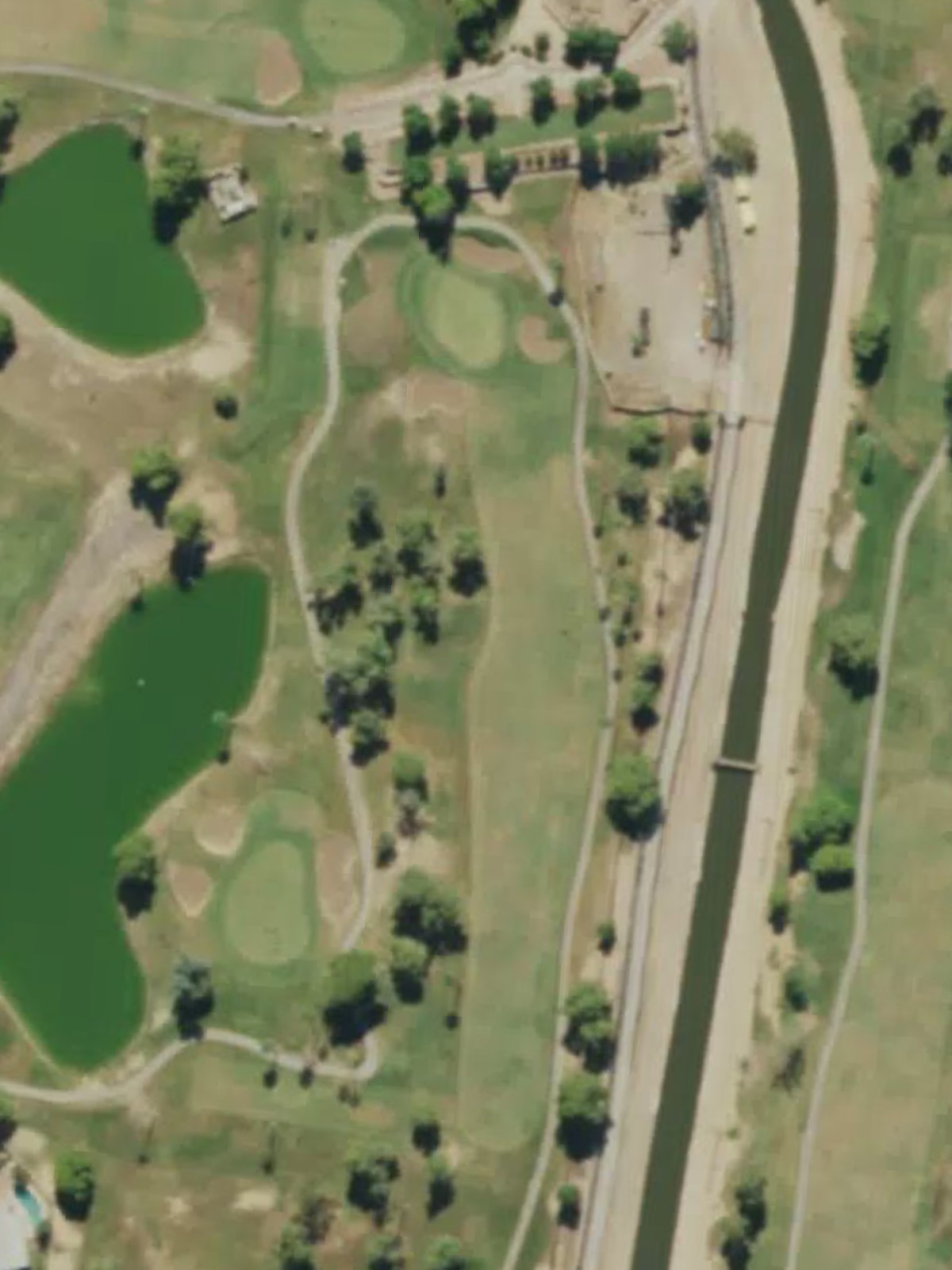 Hole 7 satellite