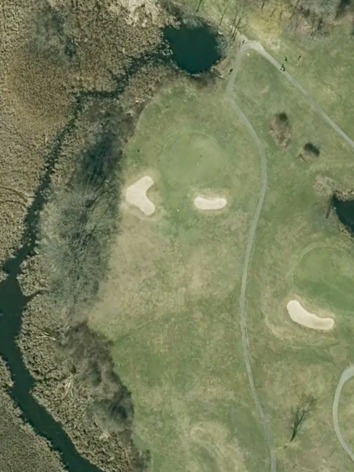 Hole 6 satellite