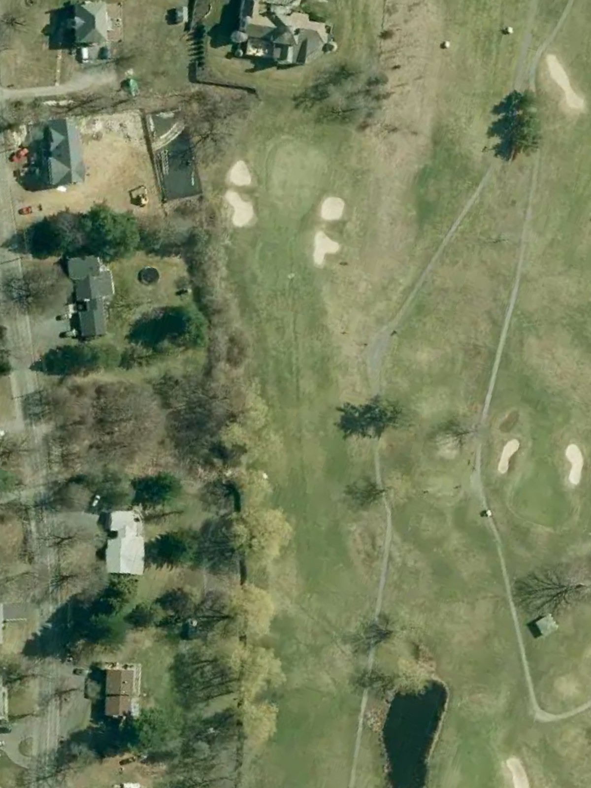 Hole 7 satellite