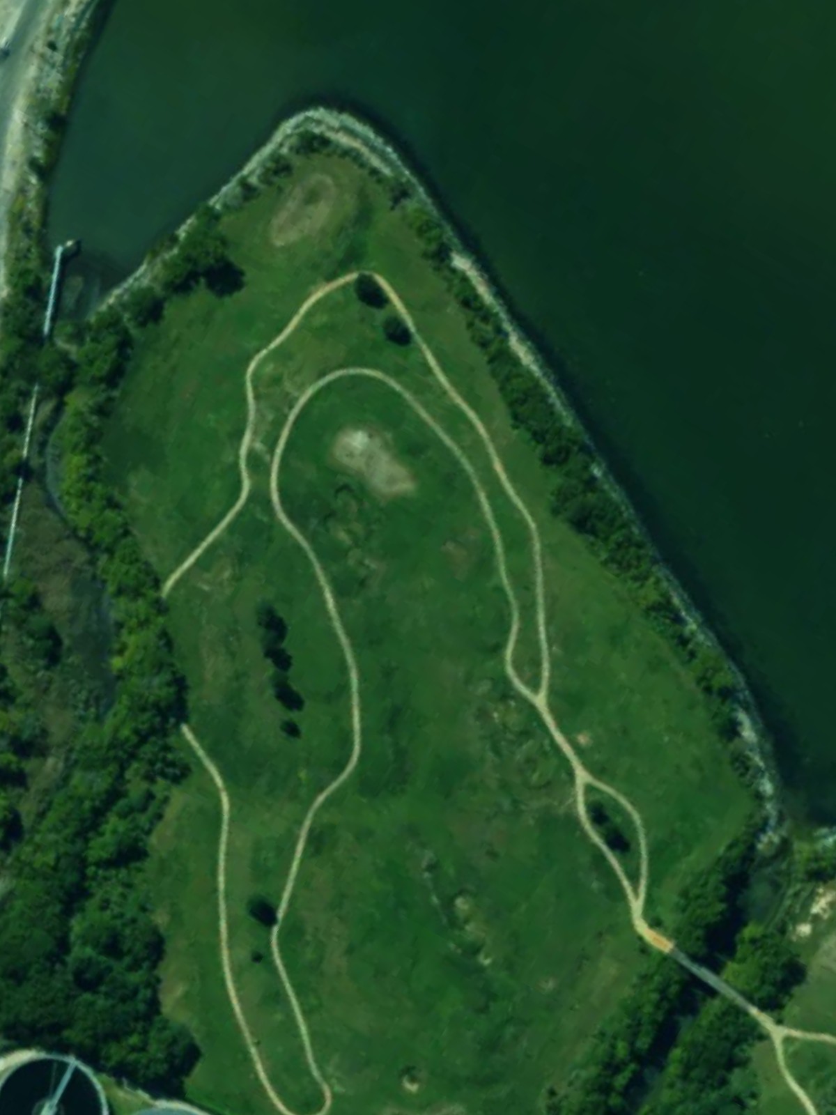 Hole 3 satellite