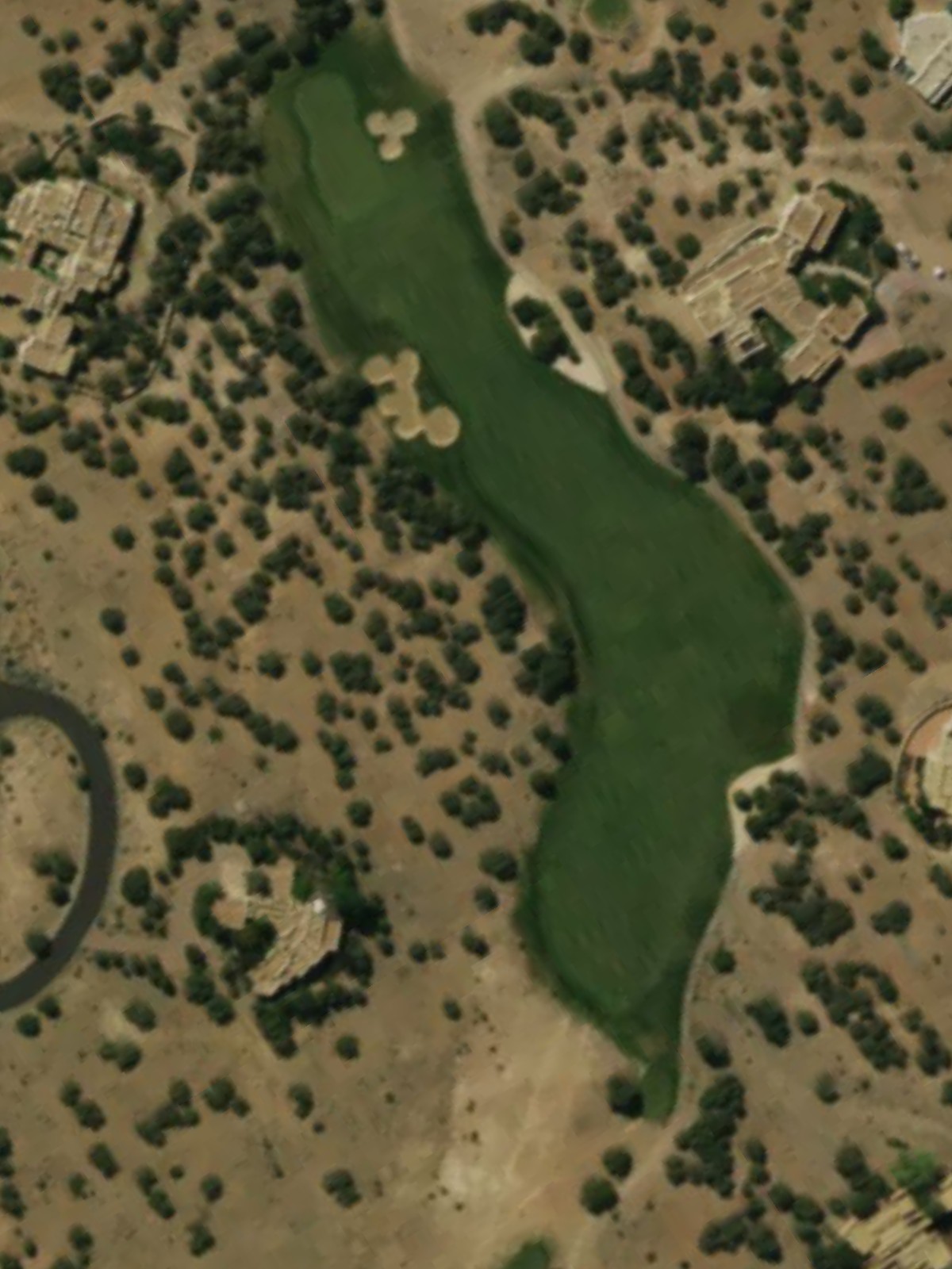 Hole 7 satellite