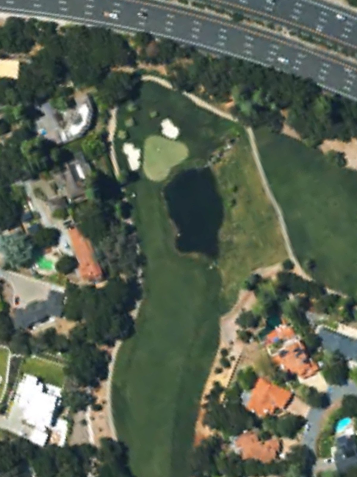 Hole 4 satellite