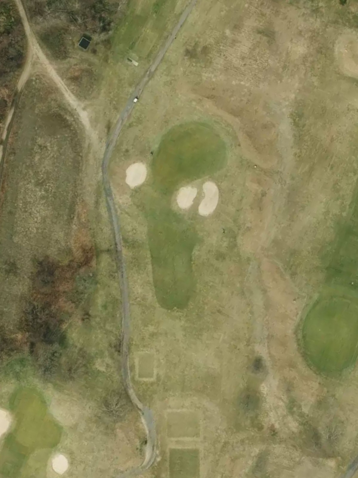 Hole 5 satellite