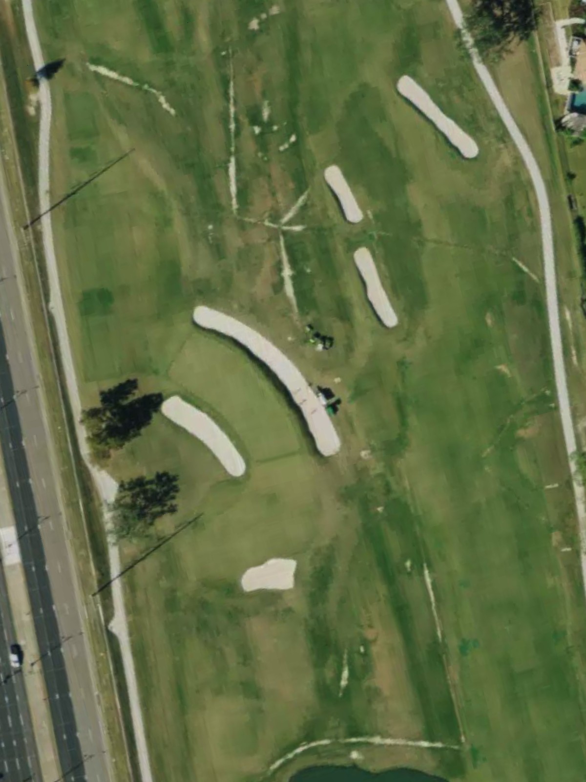 Hole 7 satellite