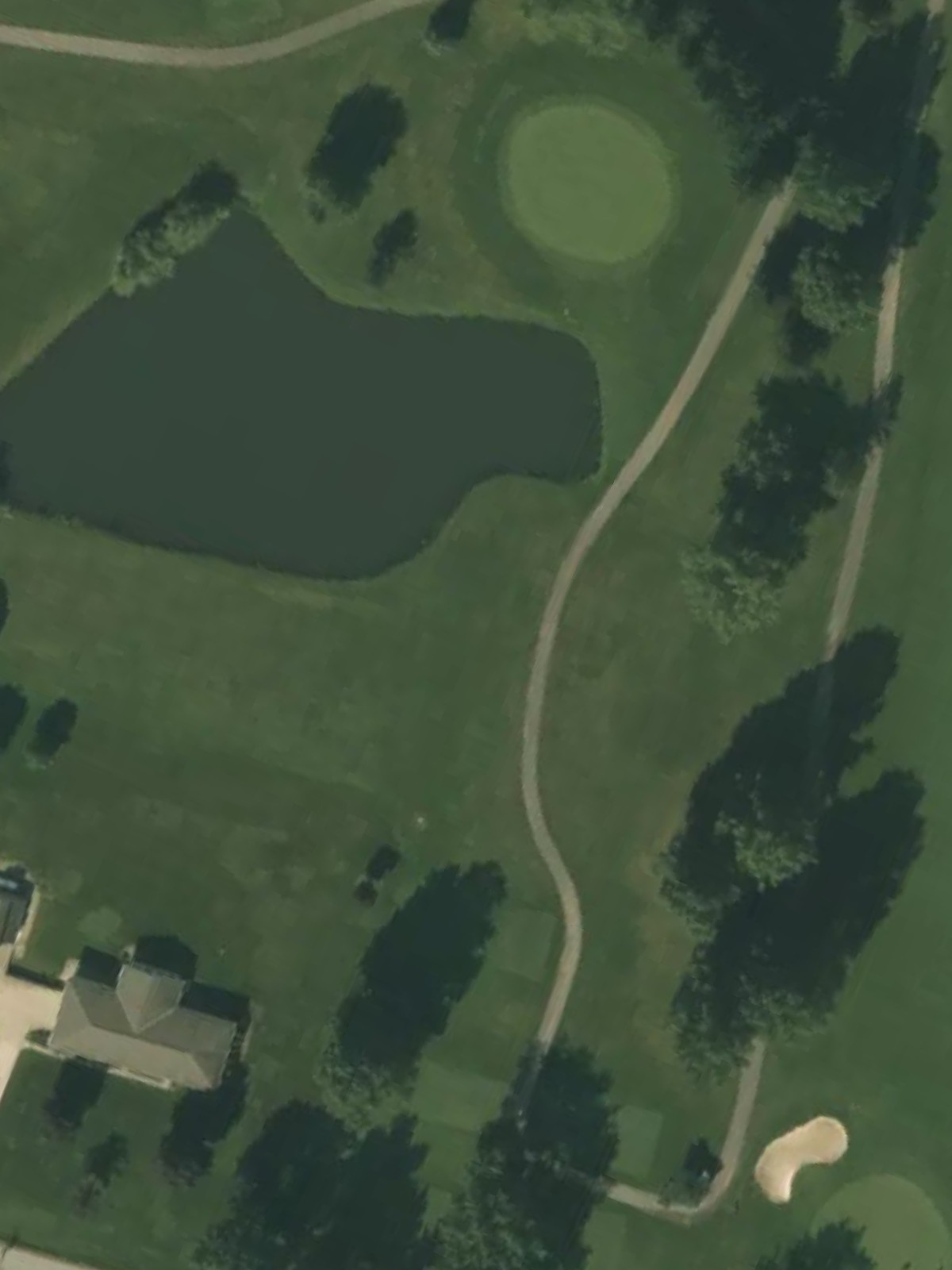 Hole 7 satellite
