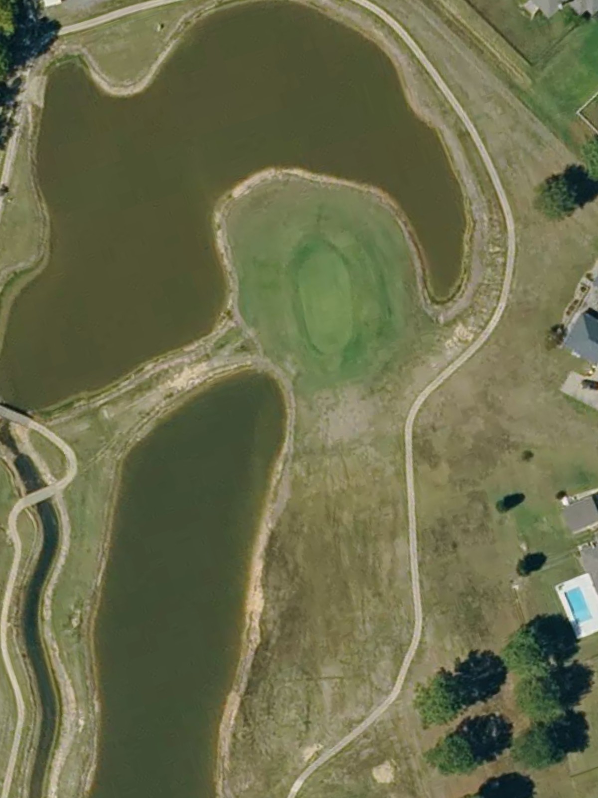 Hole 6 satellite
