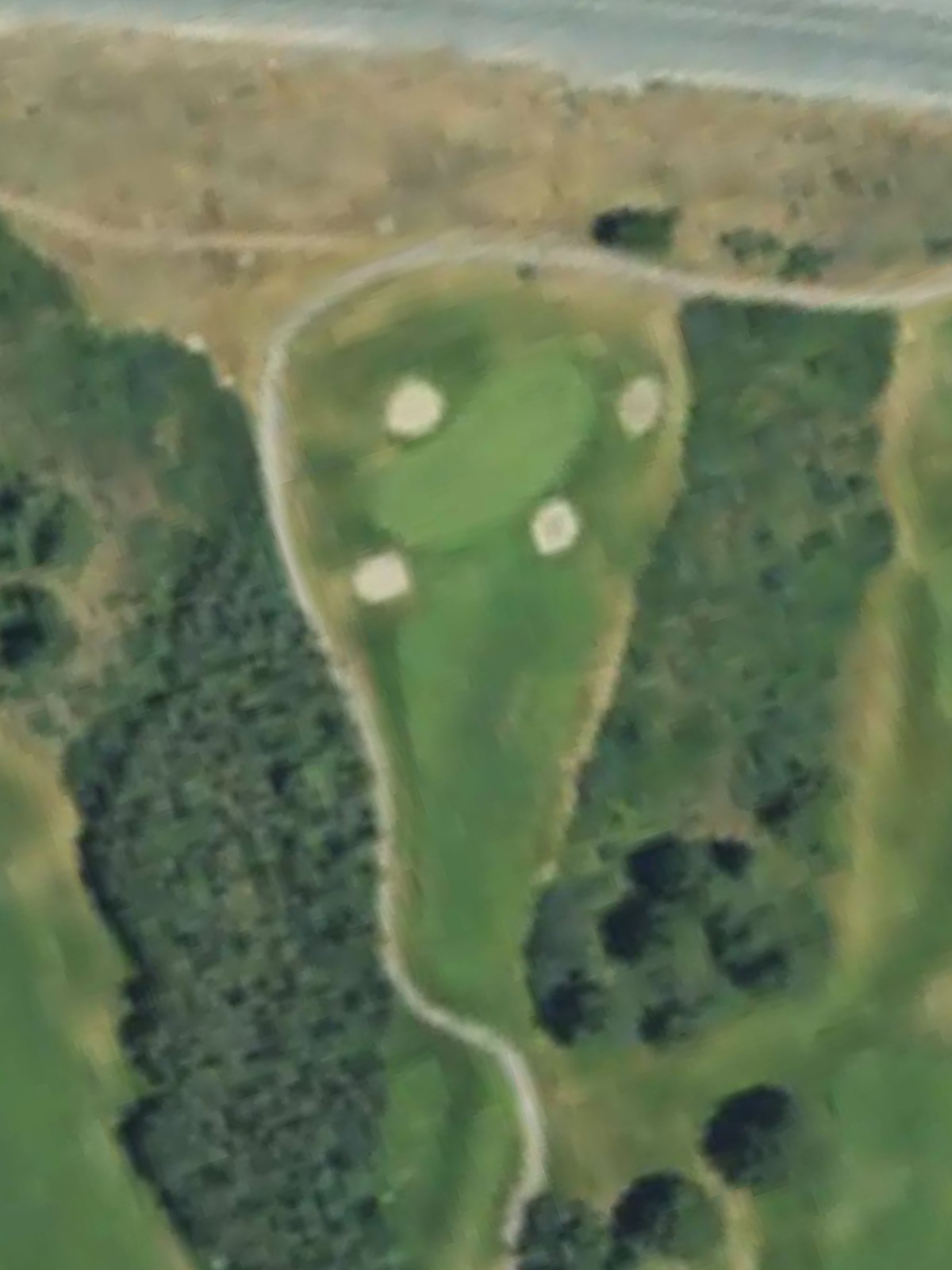 Hole 7 satellite