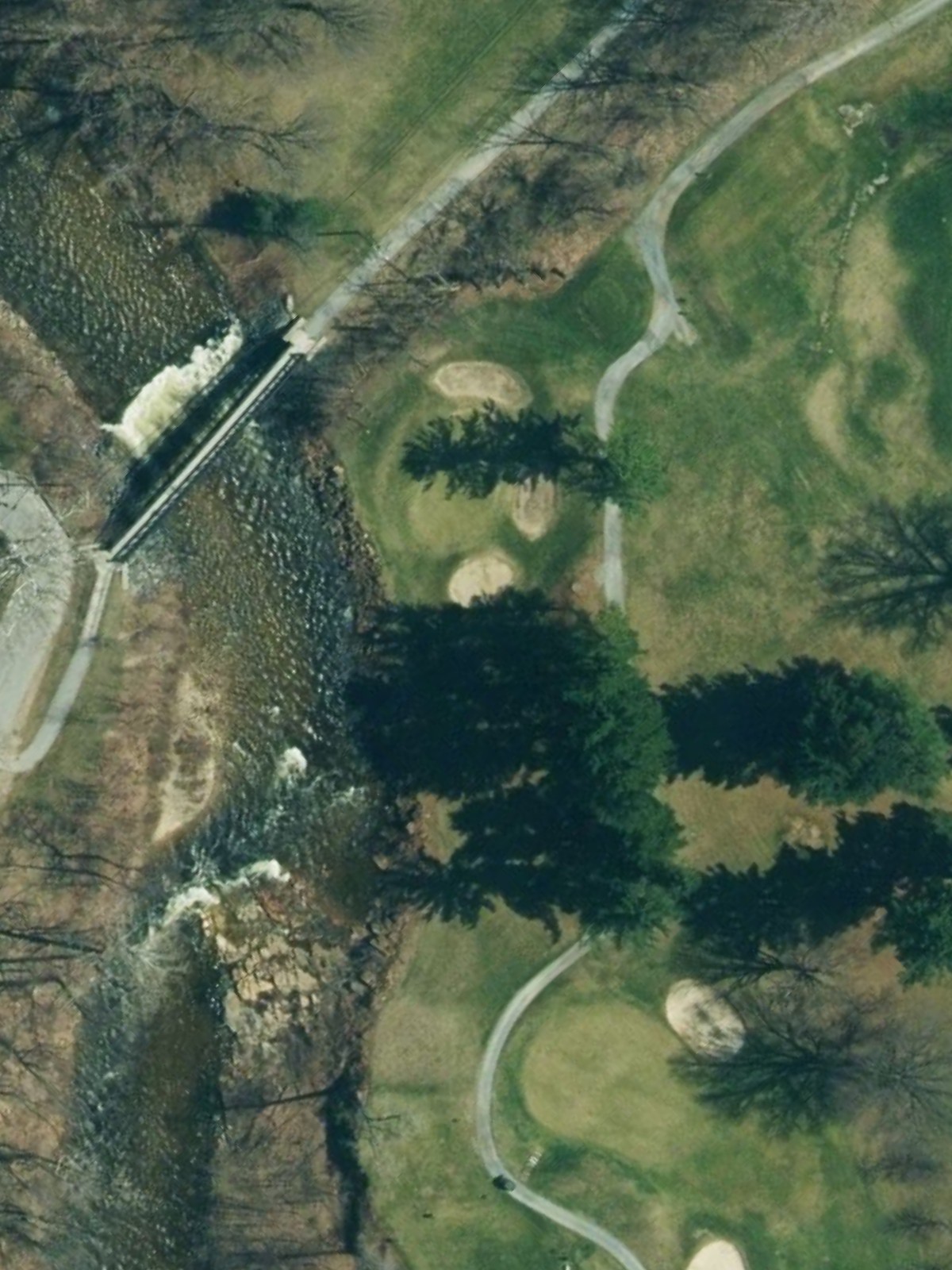 Hole 4 satellite