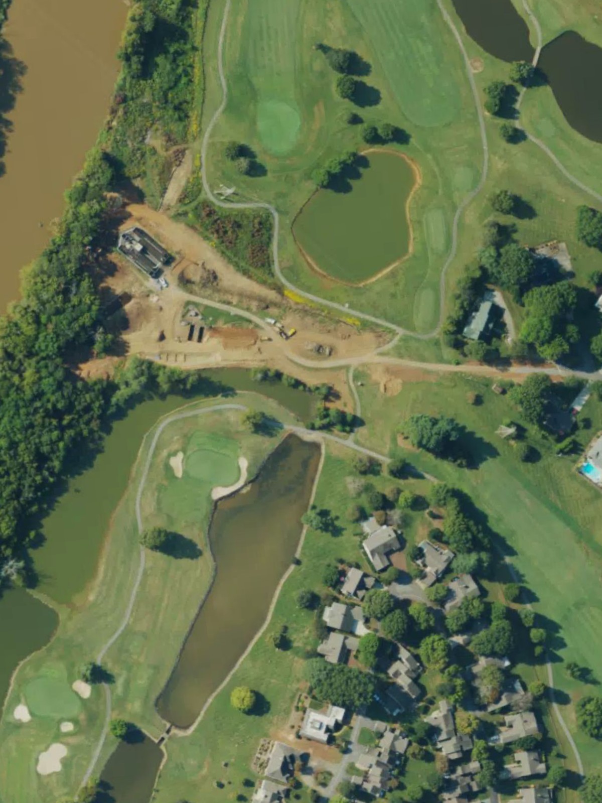 Hole 14 satellite