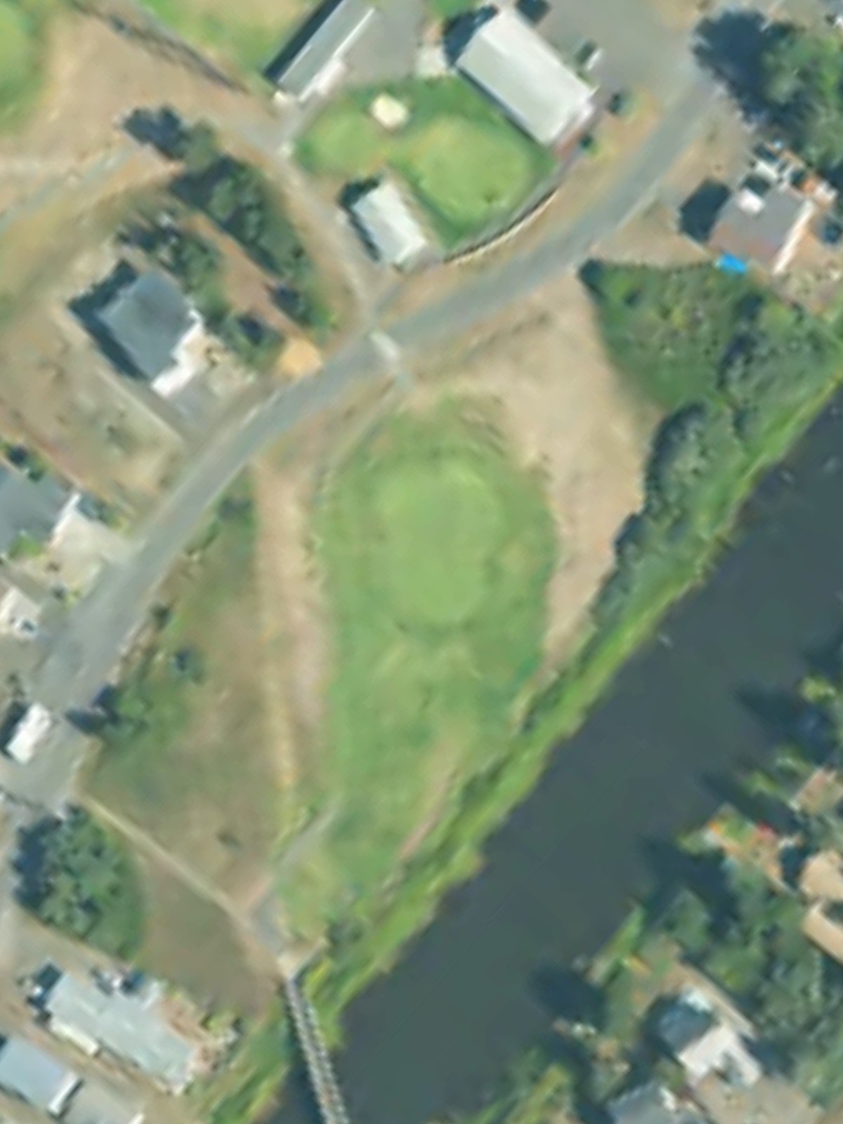 Hole 18 satellite