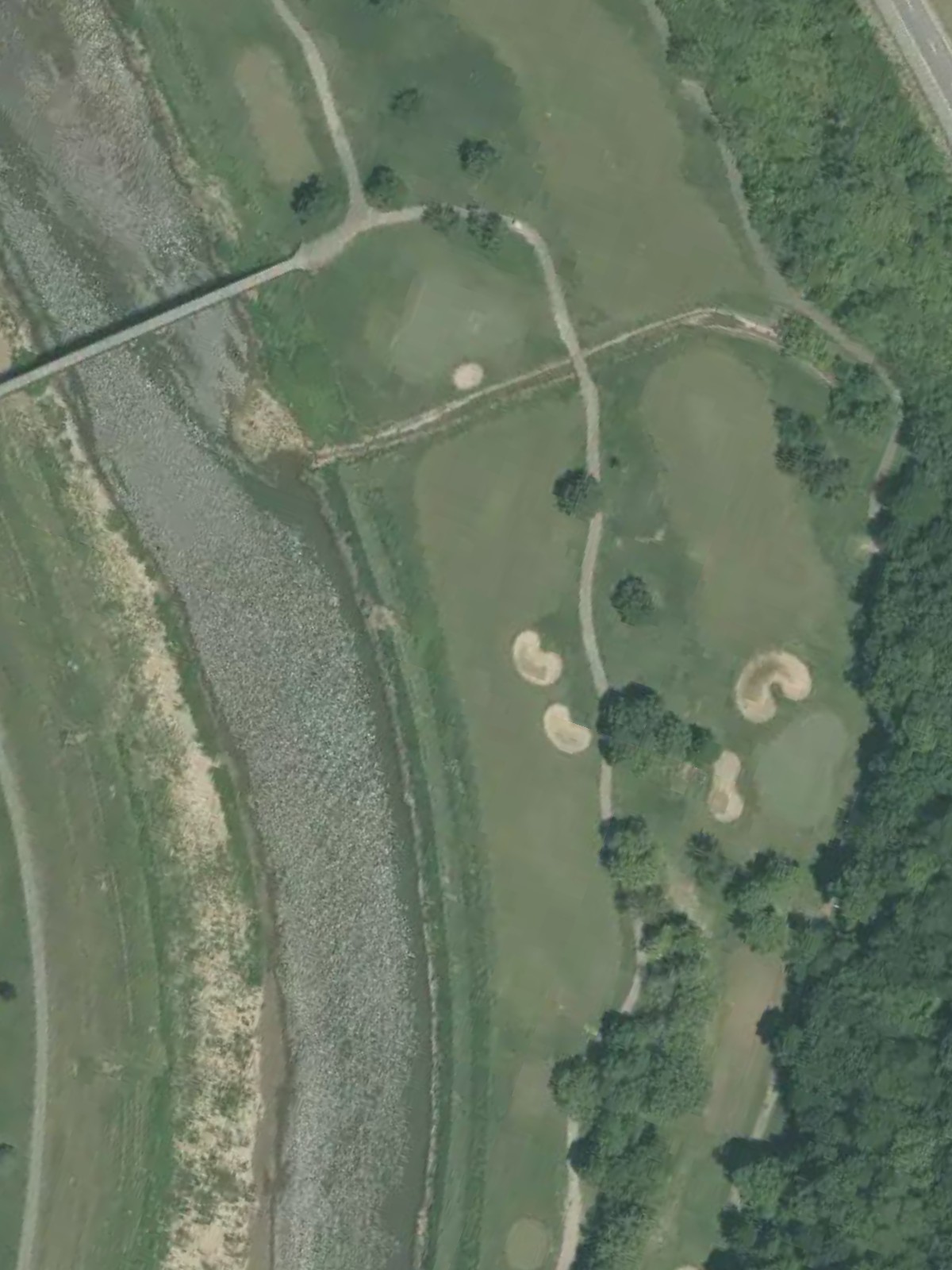 Hole 6 satellite