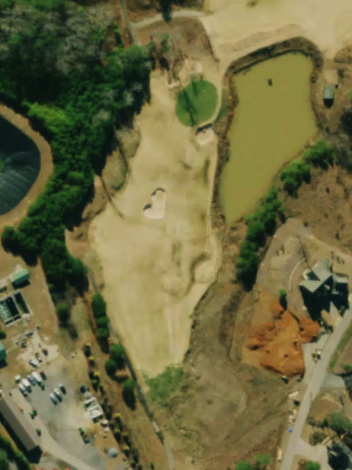 Hole 4 satellite