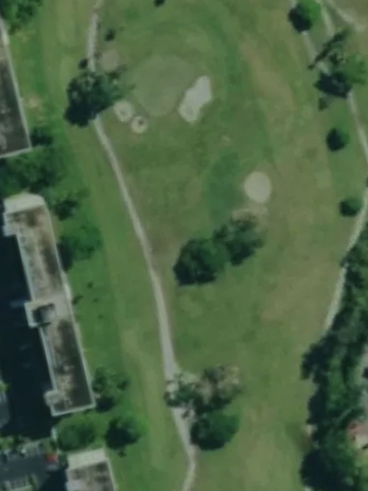 Hole 7 satellite