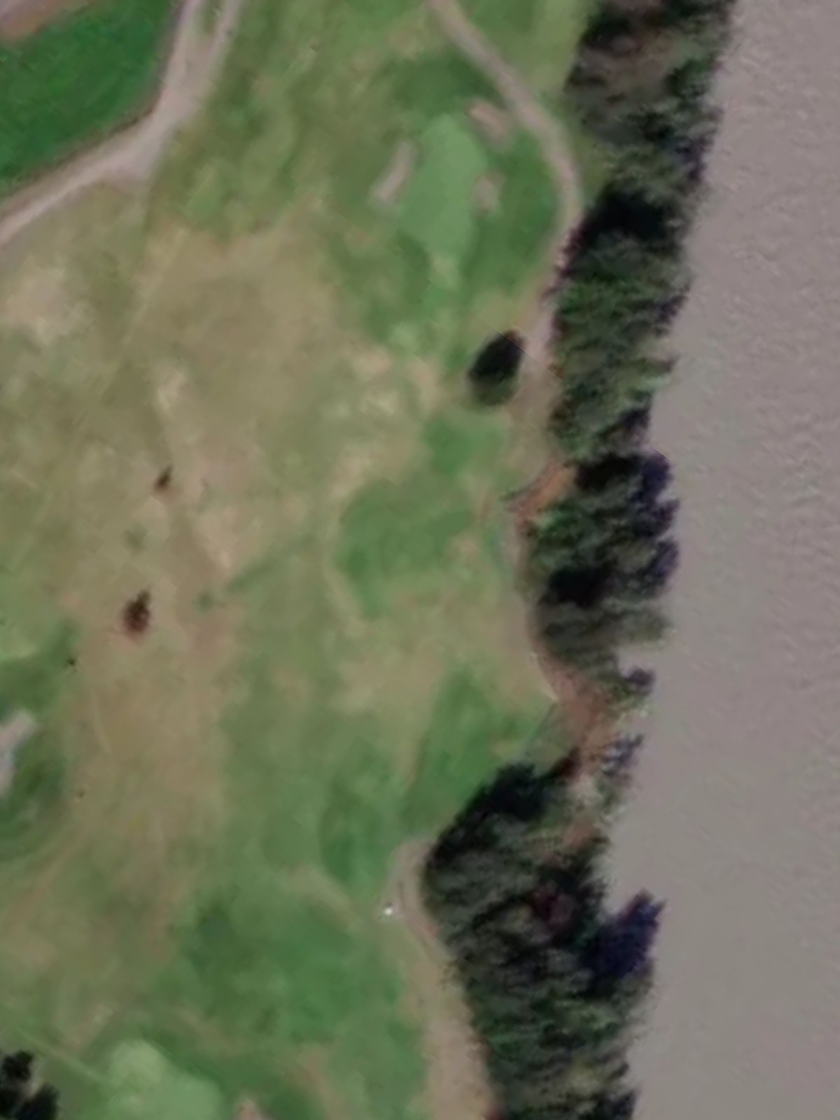 Hole 6 satellite