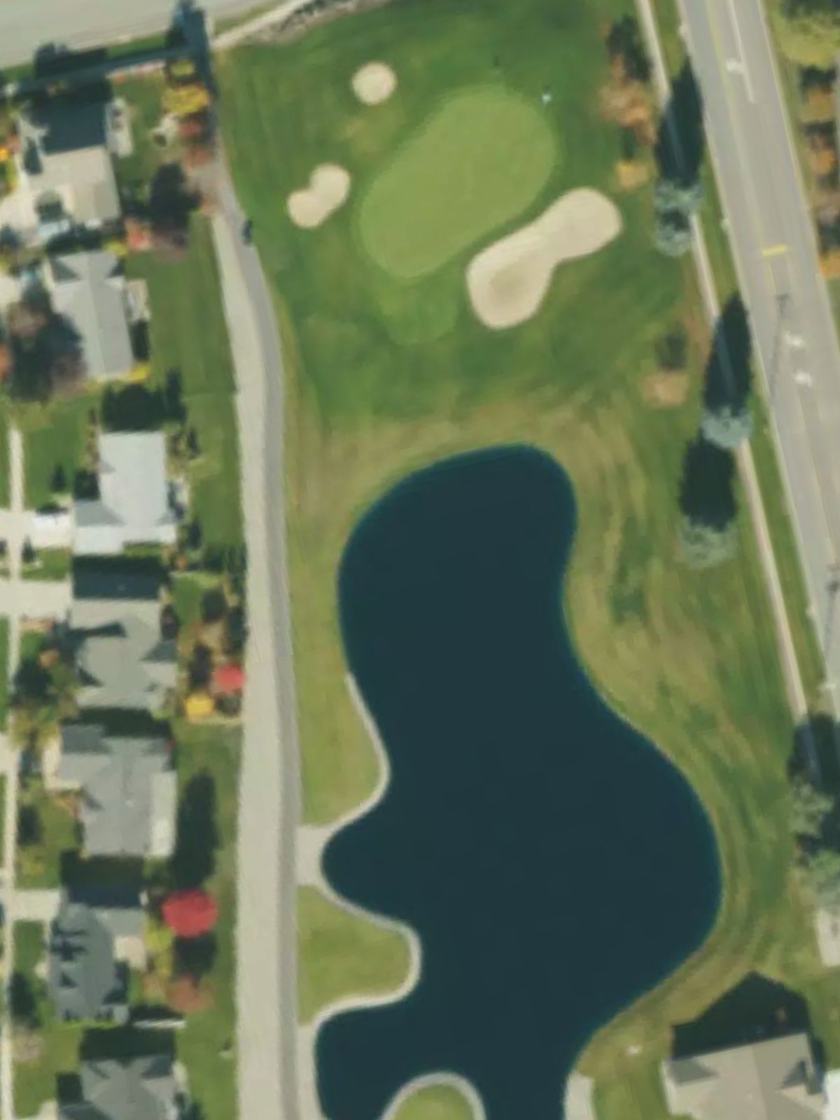 Hole 5 satellite