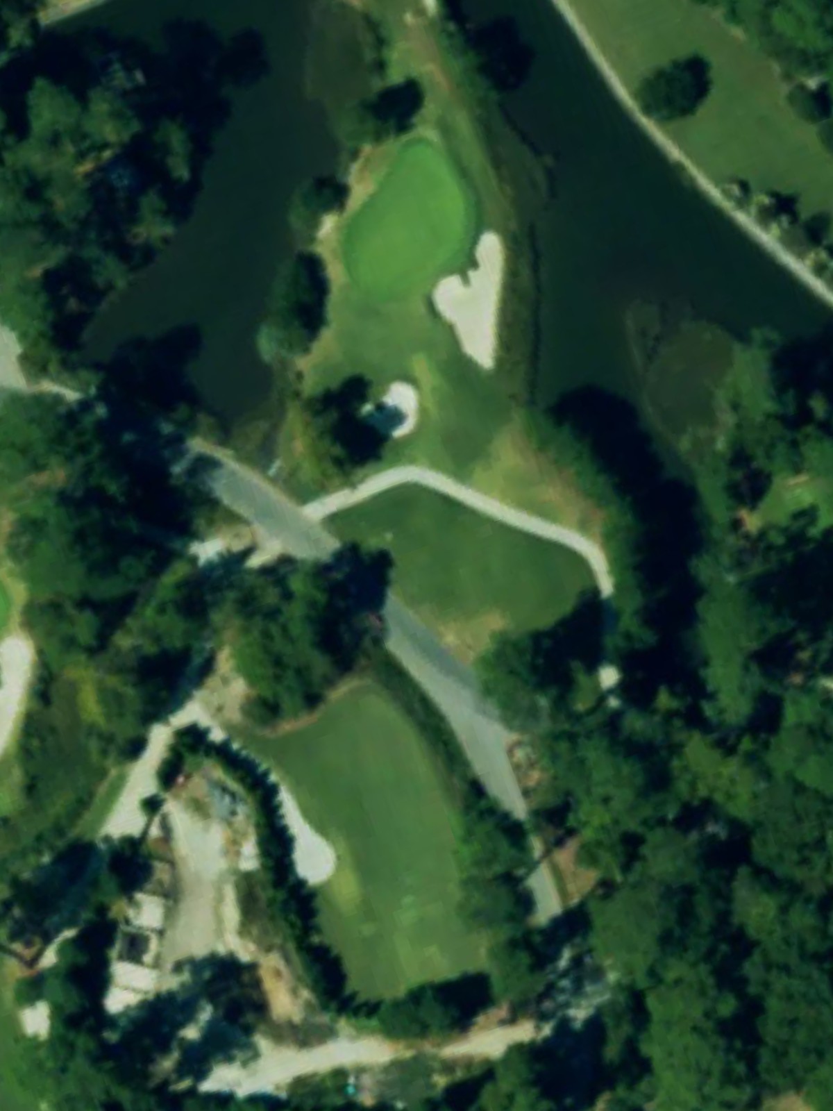Hole 7 satellite