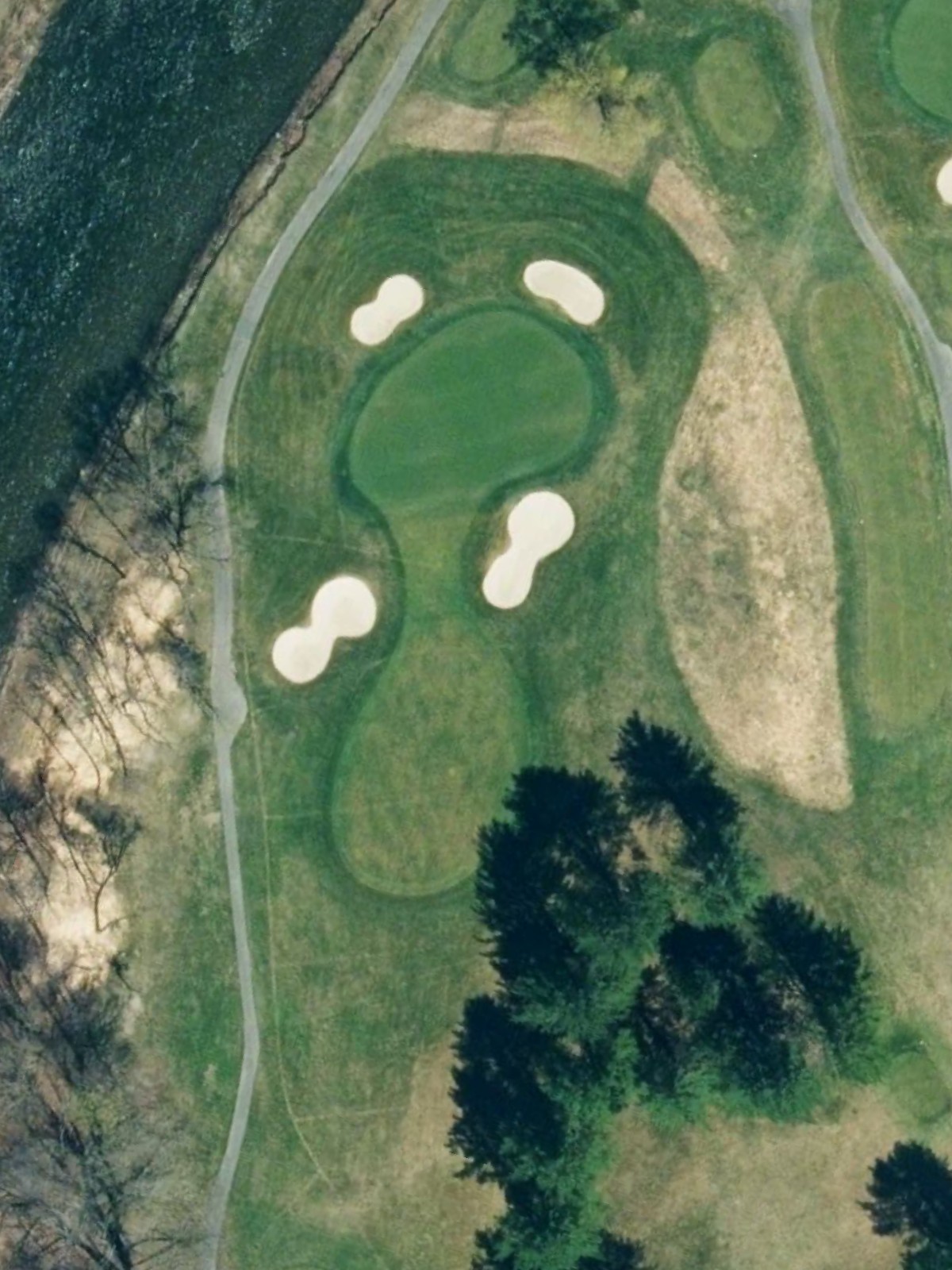 Hole 4 satellite
