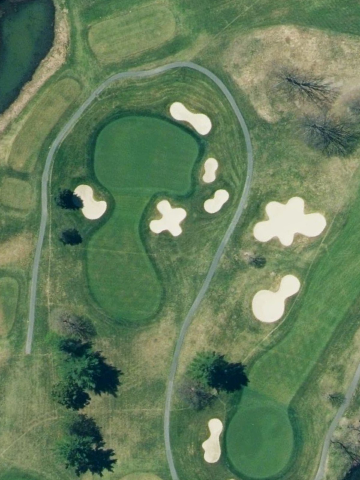 Hole 8 satellite