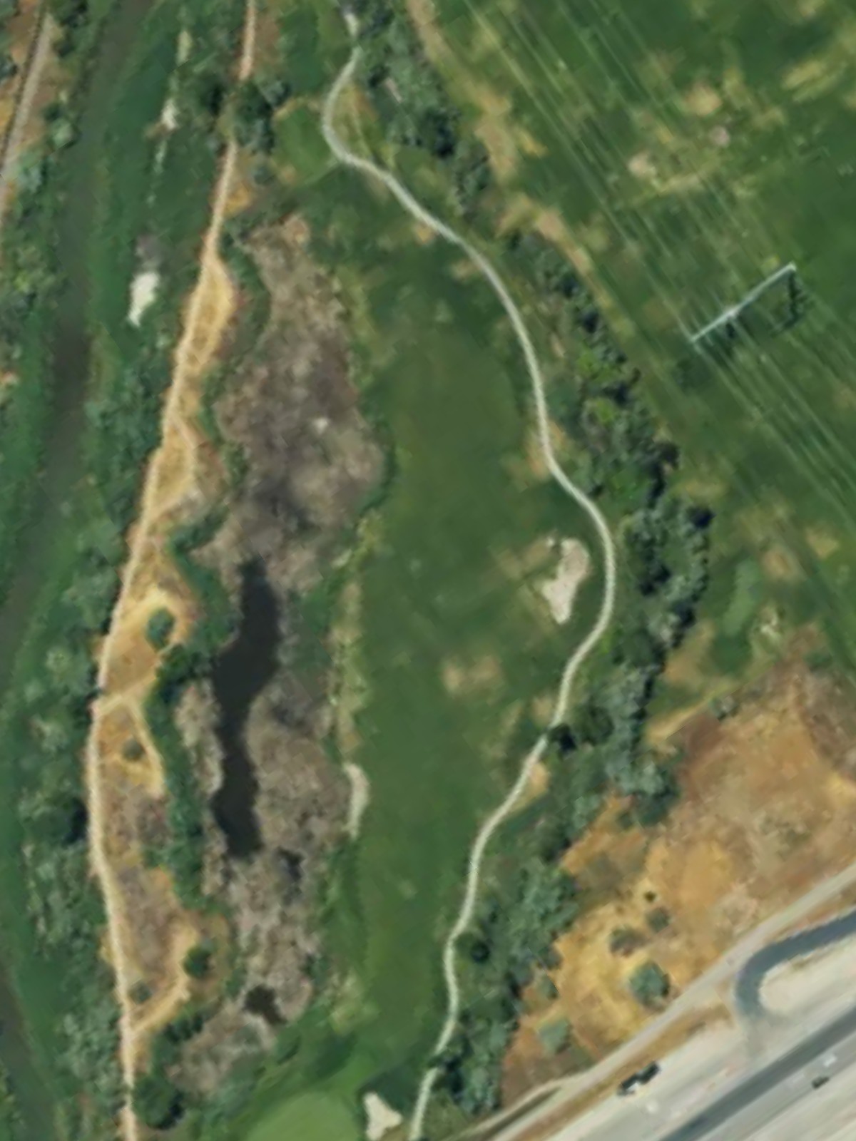 Hole 7 satellite