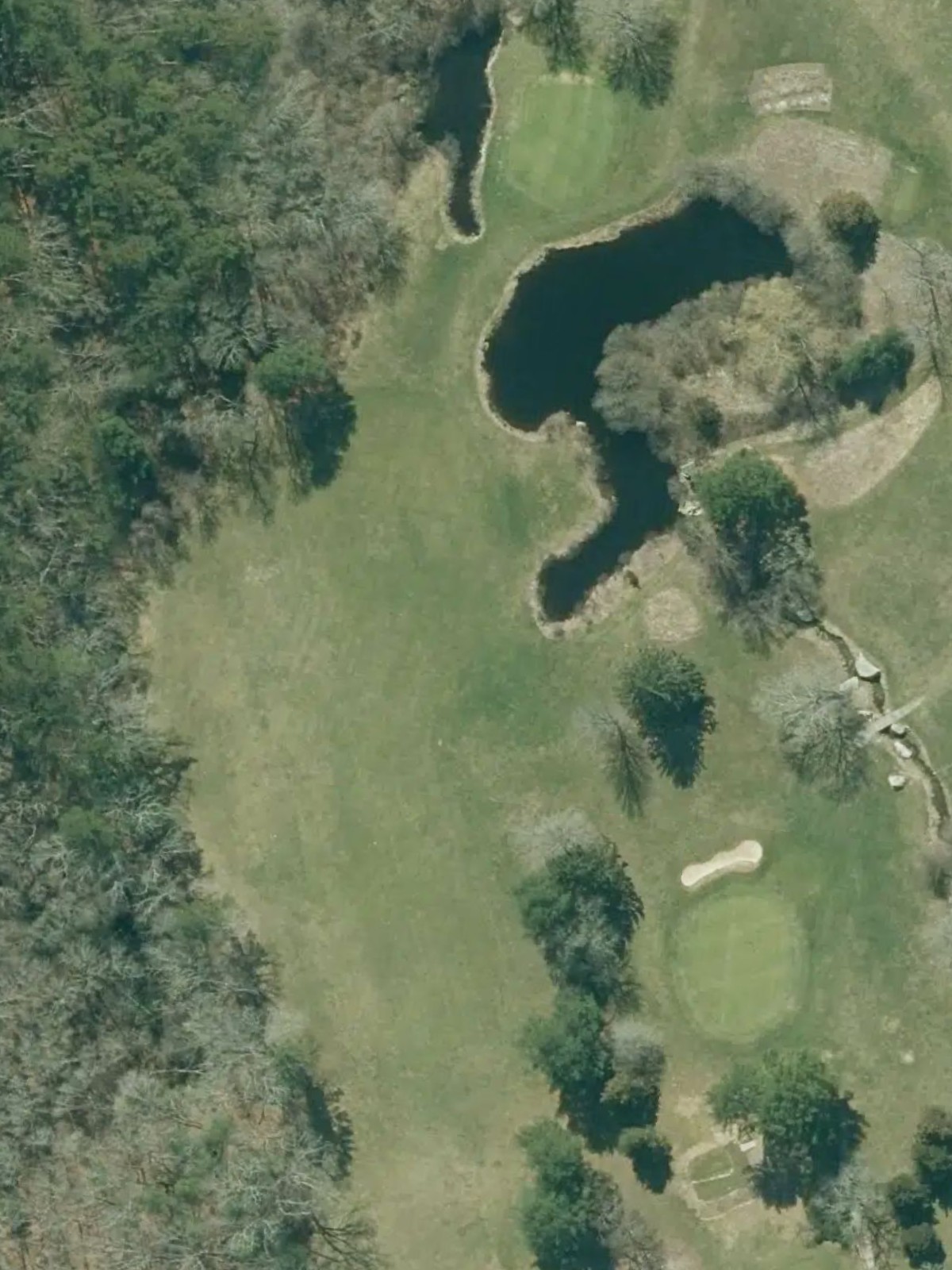 Hole 8 satellite