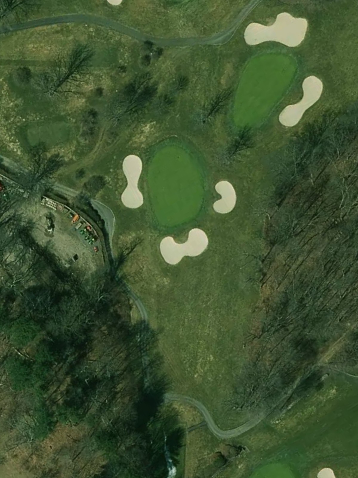 Hole 7 satellite