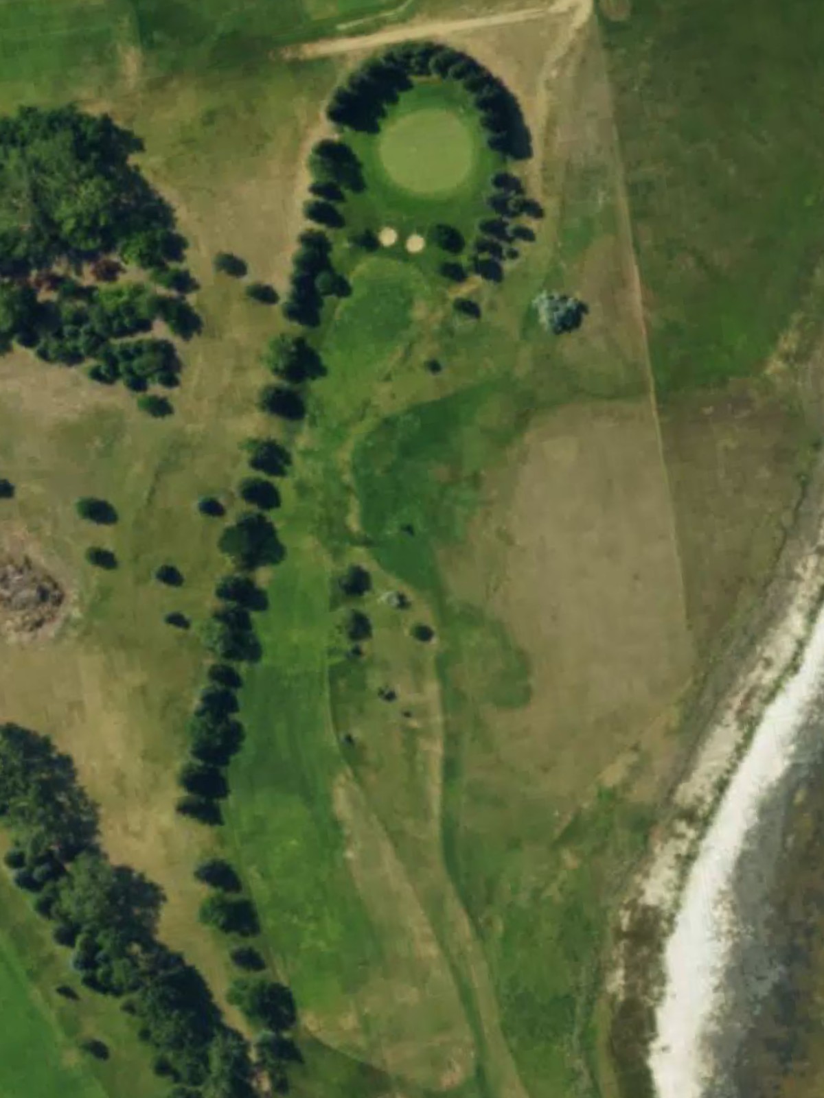 Hole 5 satellite