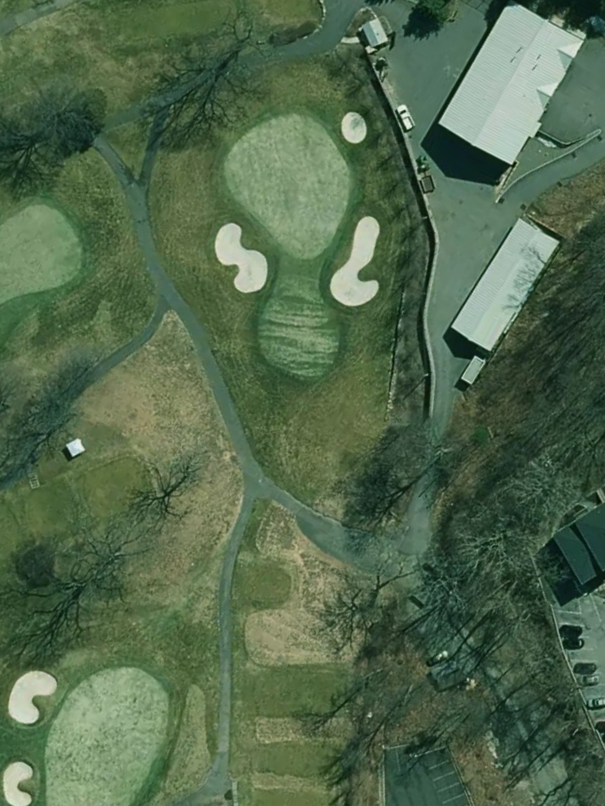 Hole 5 satellite