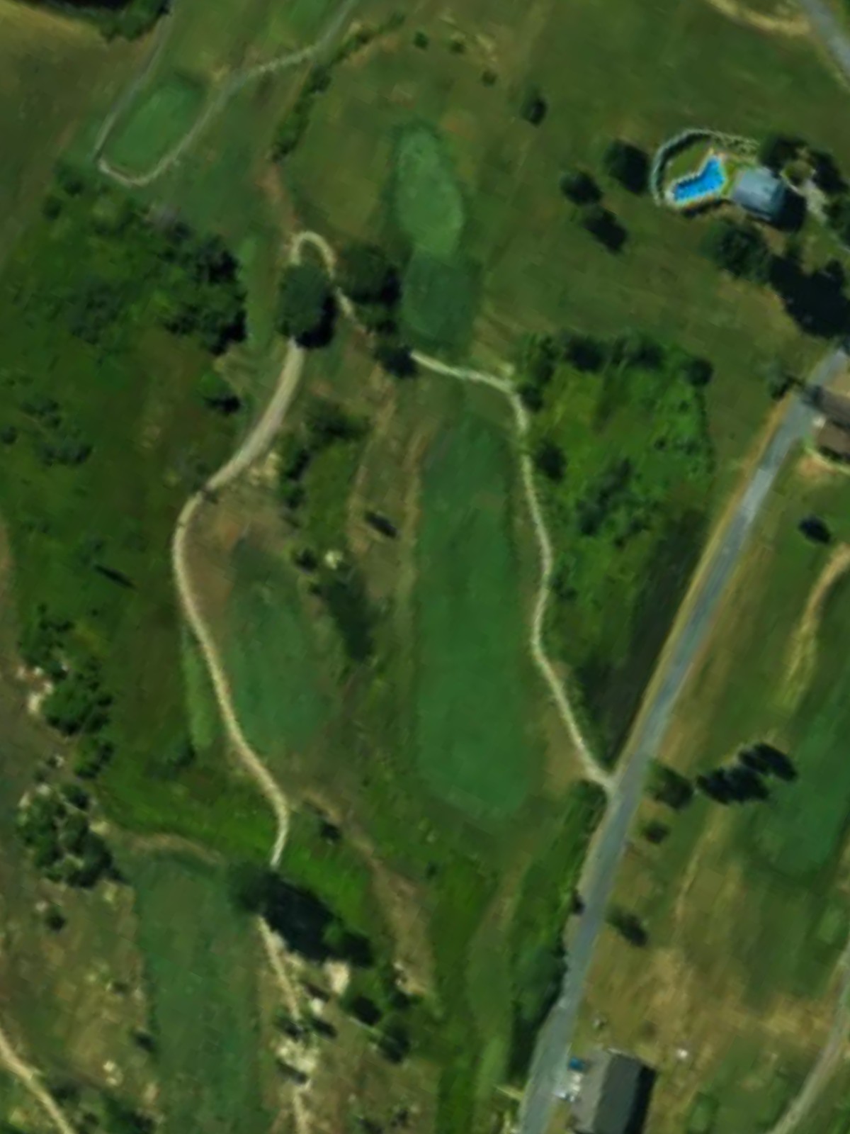 Hole 5 satellite