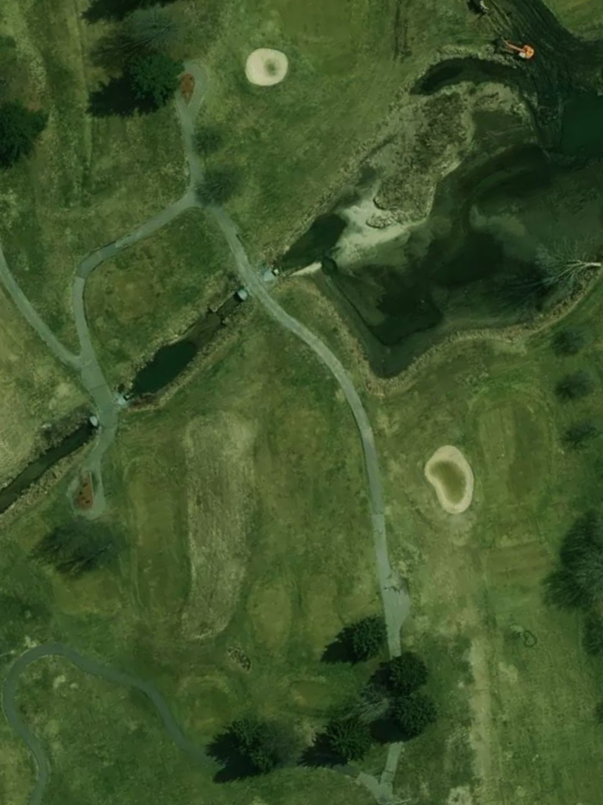 Hole 8 satellite