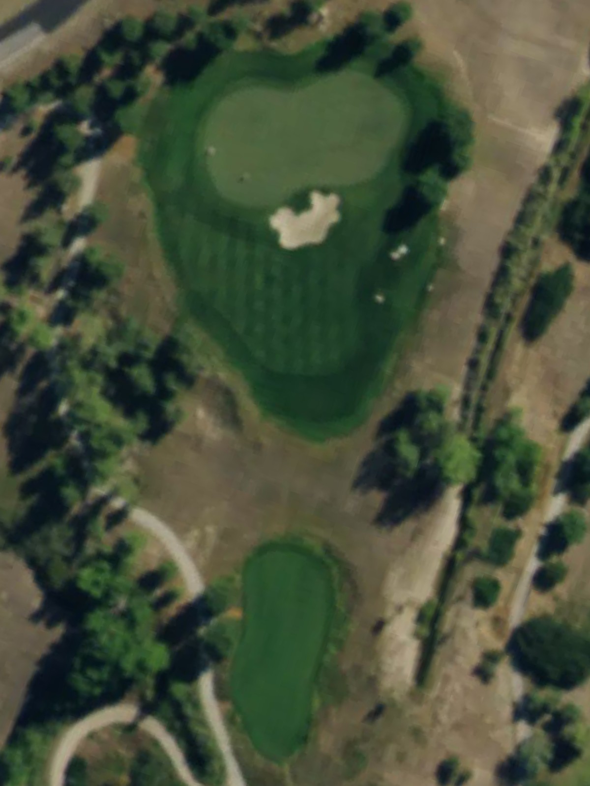 Hole 7 satellite