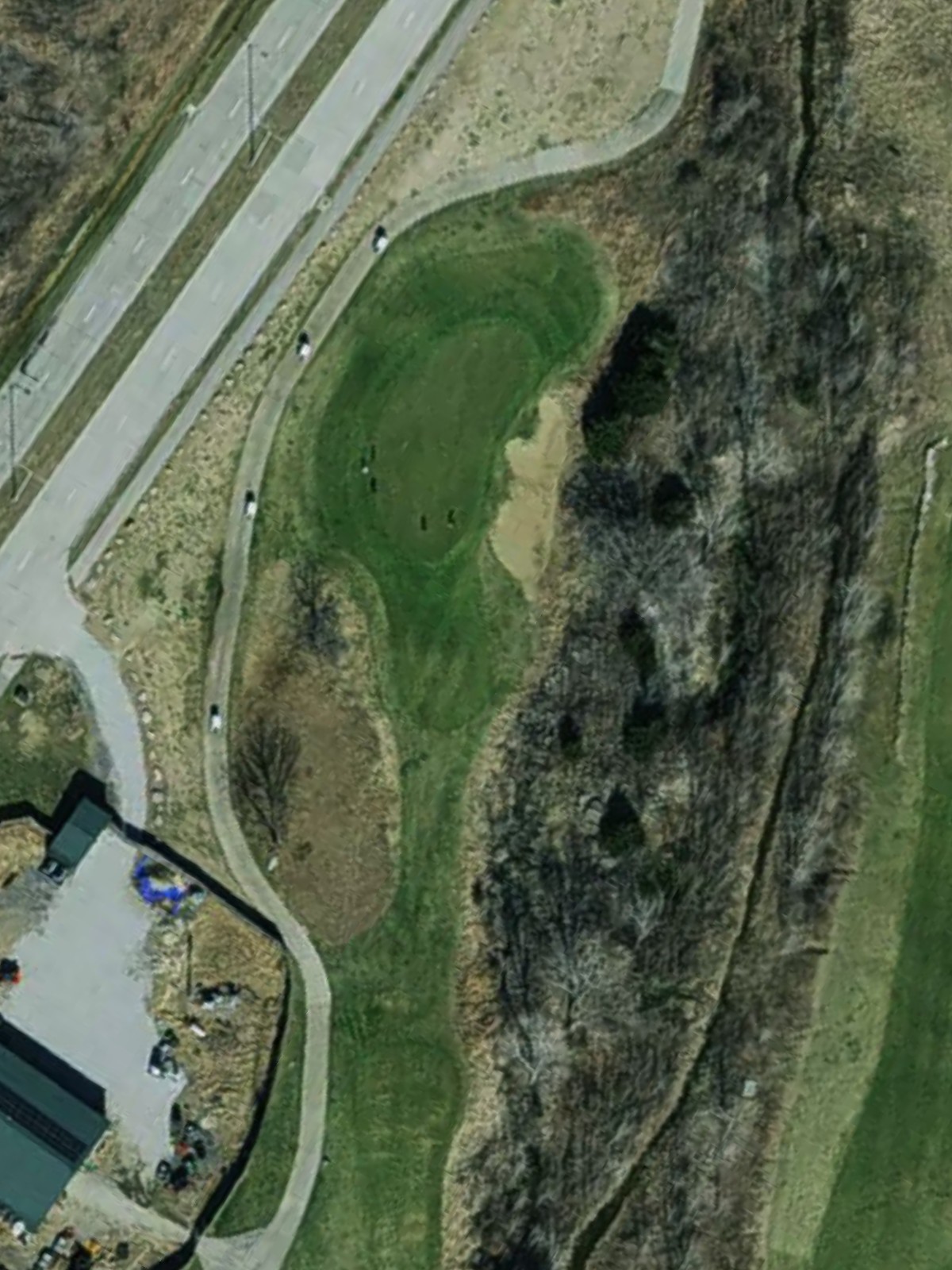Hole 5 satellite