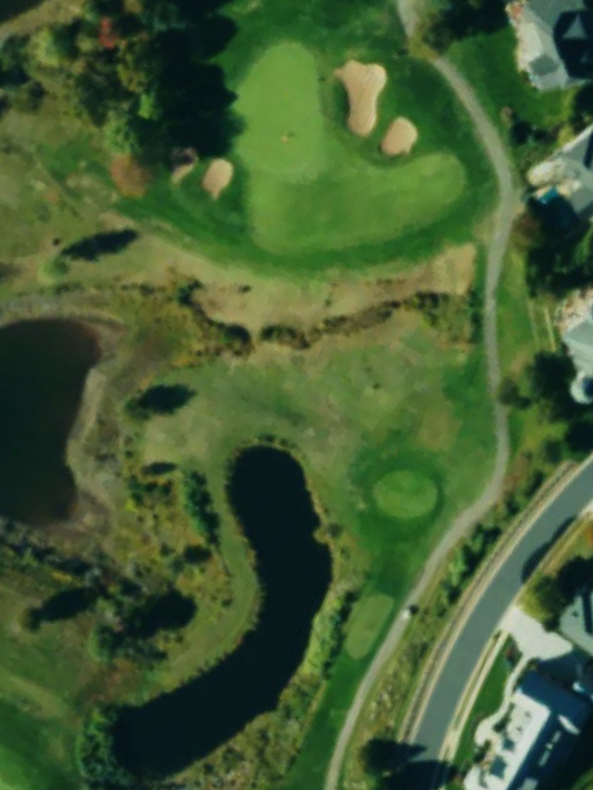 Hole 4 satellite