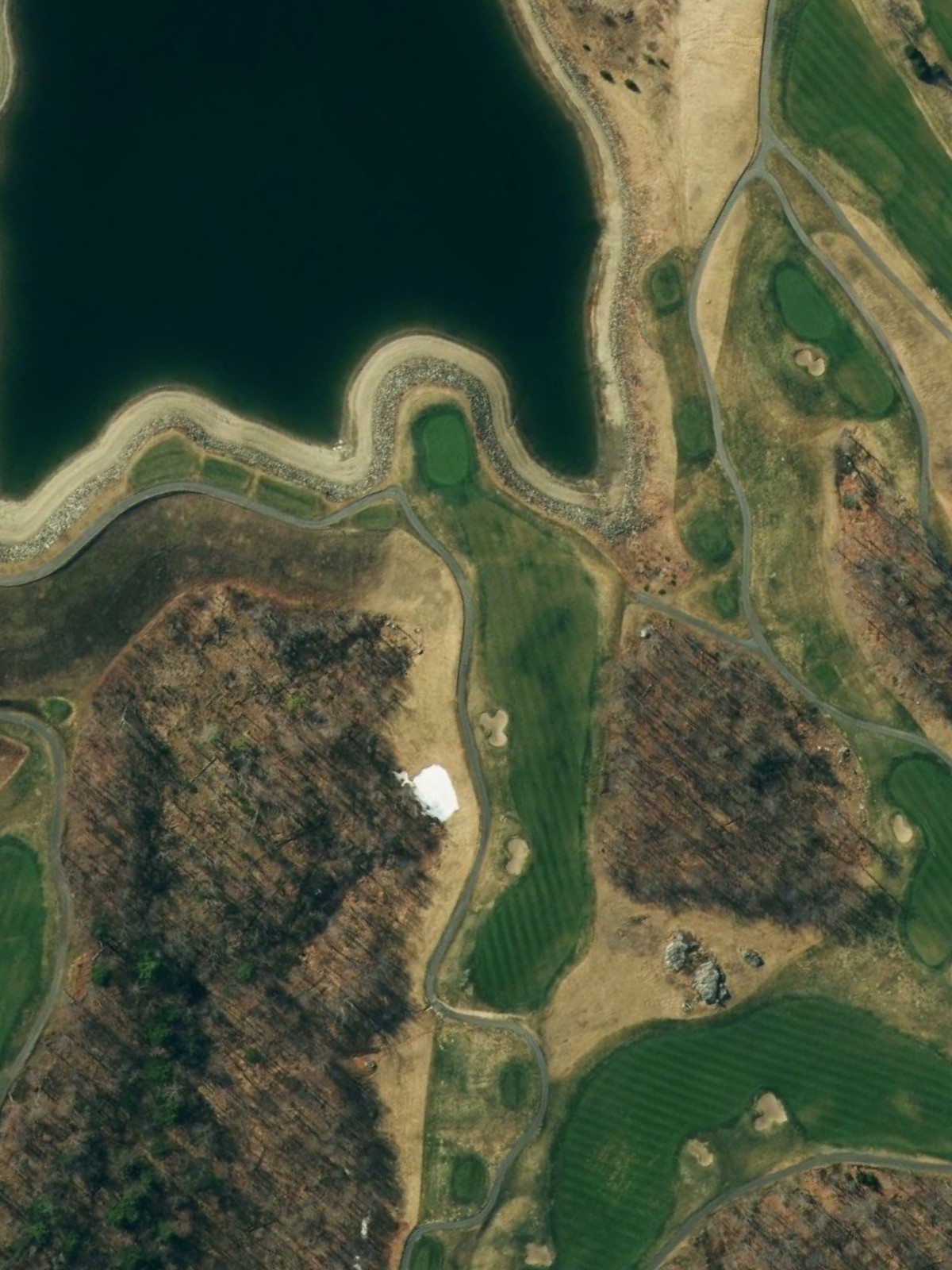 Hole 5 satellite