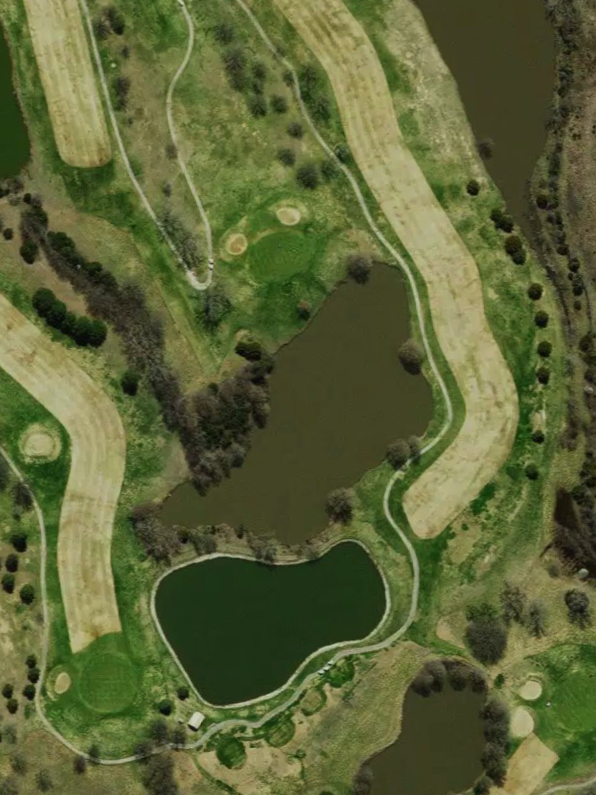 Hole 7 satellite